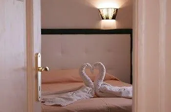 My Old Prague's Hall Of Music Apartamento *