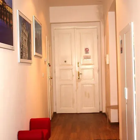 My Old Prague'S Hall Of Music Apartment